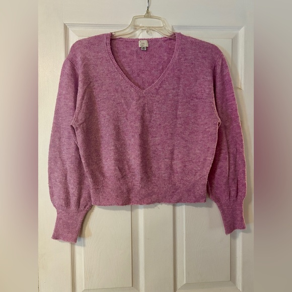 a new day Lavender V-Neck Sweater - Picture 1 of 4